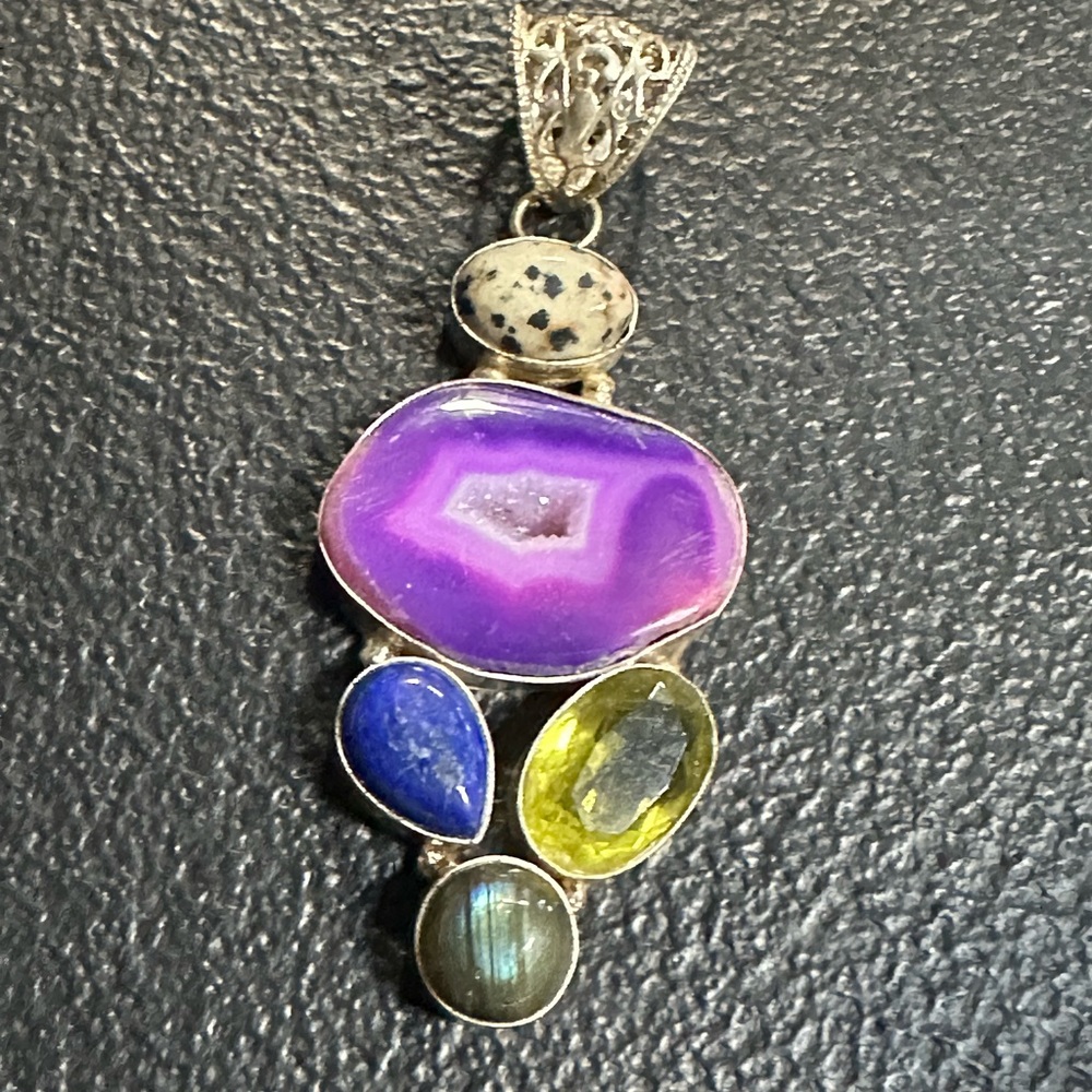 Pendant